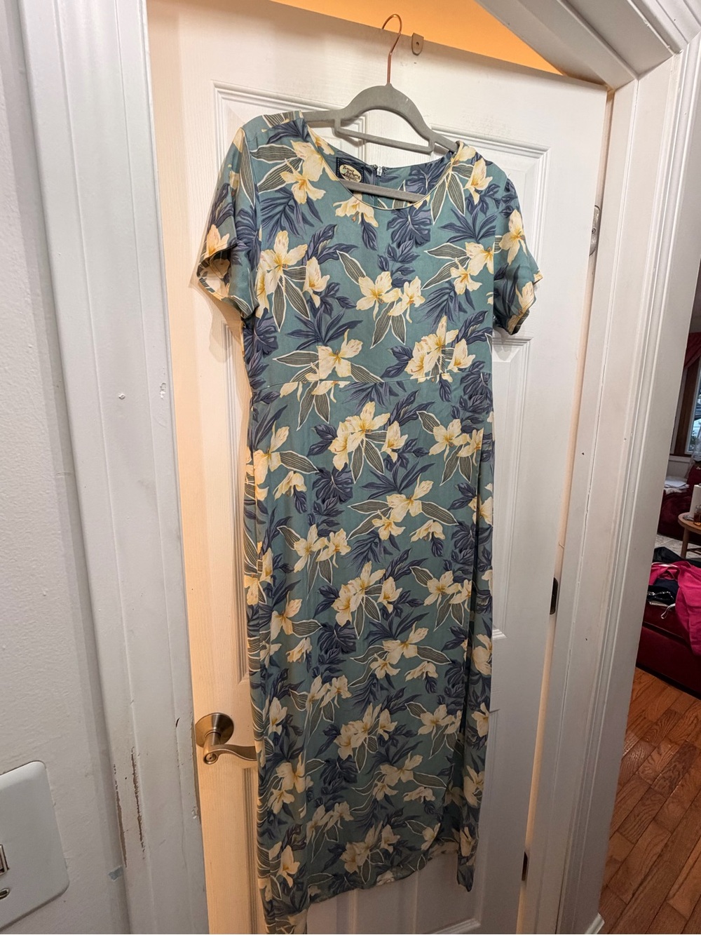 Tommy Bahama Pure Silk  Blue-Green Floral Maxi Dress with Yellow Blooms